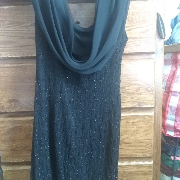 Dress - Picture 5 of 6